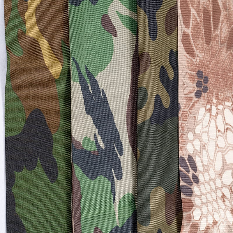 Camouflagestof-01